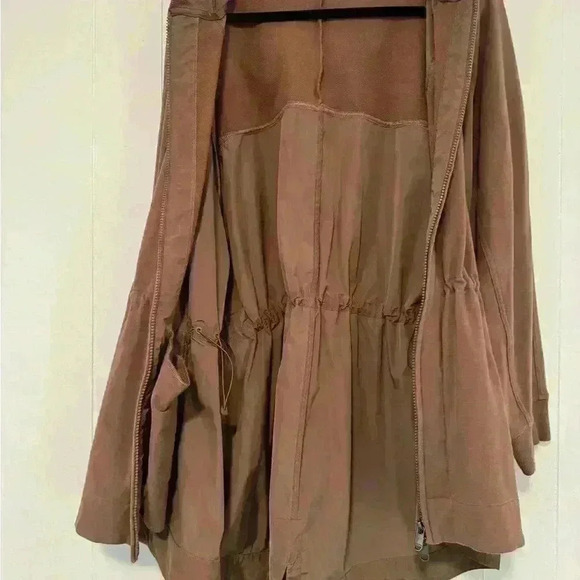 ATHLETA Rustic Beige Brown Triumph Hybrid Full Zip Hooded Jacket 2x Regular - Picture 3 of 11